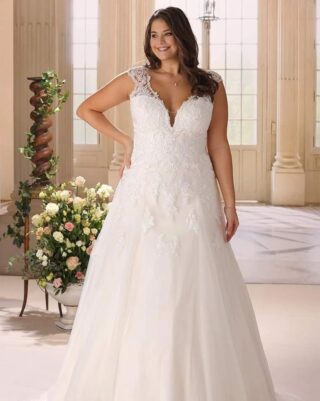 ♥️
Bruiden met een maatje meer weten ons goed te vinden.
Wat vinden jullie van deze prachtige jurk model Daphnis uit de collectie van @ladybirdbridal 

Nieuwsgierig naar deze of 1 van onze andere jurken? 
Bel of mail ons voor het maken van een afspraak!
Mariages bruidsmode 
Tel: 0528-233344
Mail: info@mariages.nl 
♥️ ♥️ ♥️

@mariages_bruidsmode 
@jennekedrooglever
@elsoosterloo 
@saskiazwiggelaardogger

#mariages_bruidsmode #mariages #trouwen #trouwjurk #bruid #bruidsjurk #bruidswinkel #love #trouwenin2024 #verloofd #sayyestothedress  #vierdeliefde #drenthe #friesland #groningen #overijssel #liefde #trouwenin2023 #trouwplannen #trouwenindrenthe #aanstaandbruidspaar #inspiratie  #bruiloft #bruidsjurken #hoogeveen #pluszise #ladybird #nieuwecollectie #jurk #wedding #love #liefde